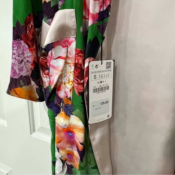 Brand New with tags Zara Green Long Floral Print Kimono Belted Duster Jacket S - Picture 6 of 11